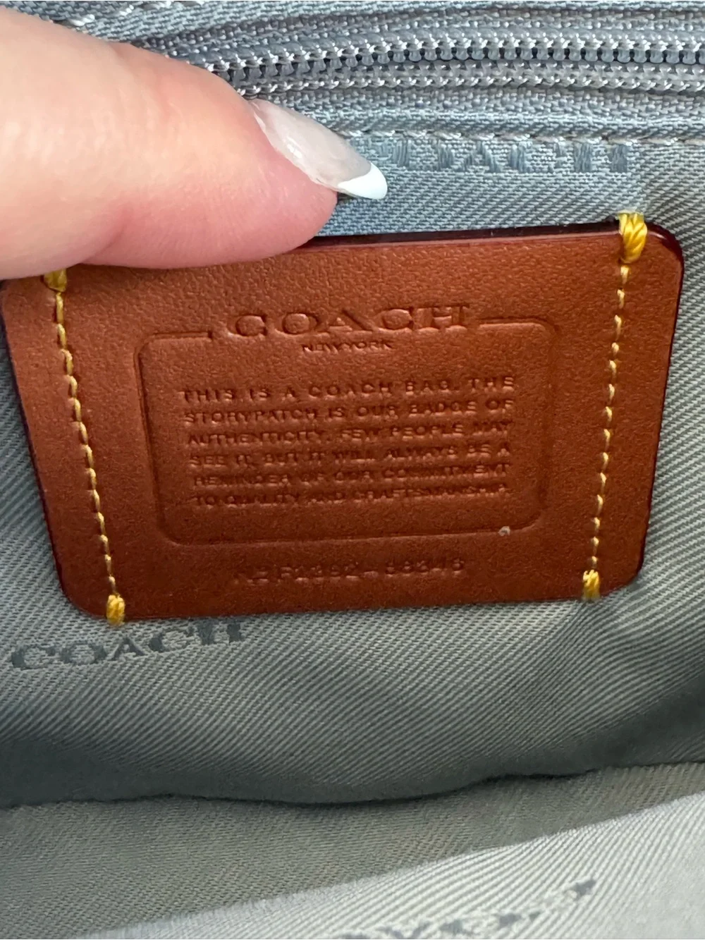 Coach Cassie Crossbody 19 bag - Picture 10 of 13
